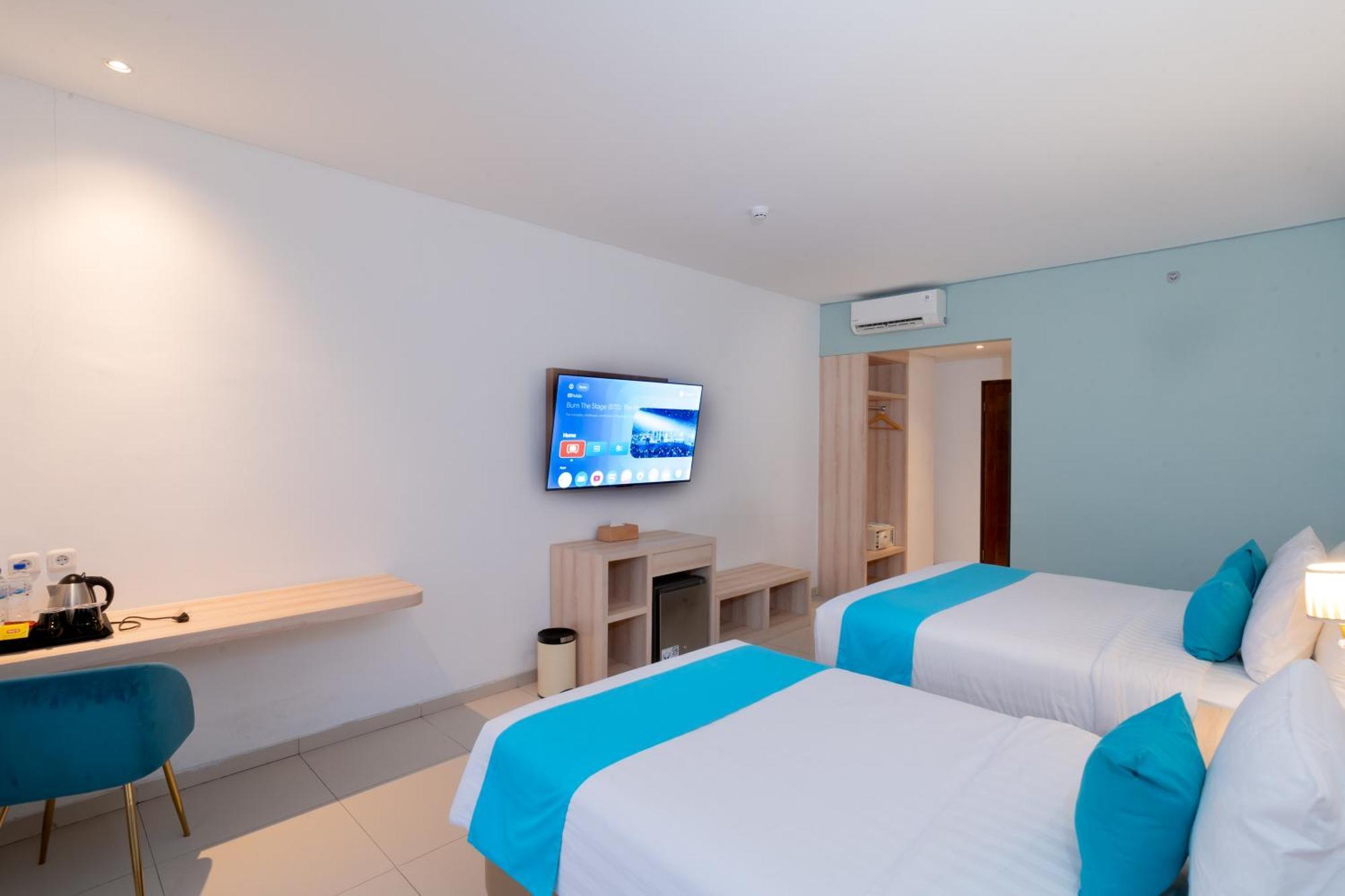 Zasgo Hotel ラブハン・バジョ エクステリア 写真