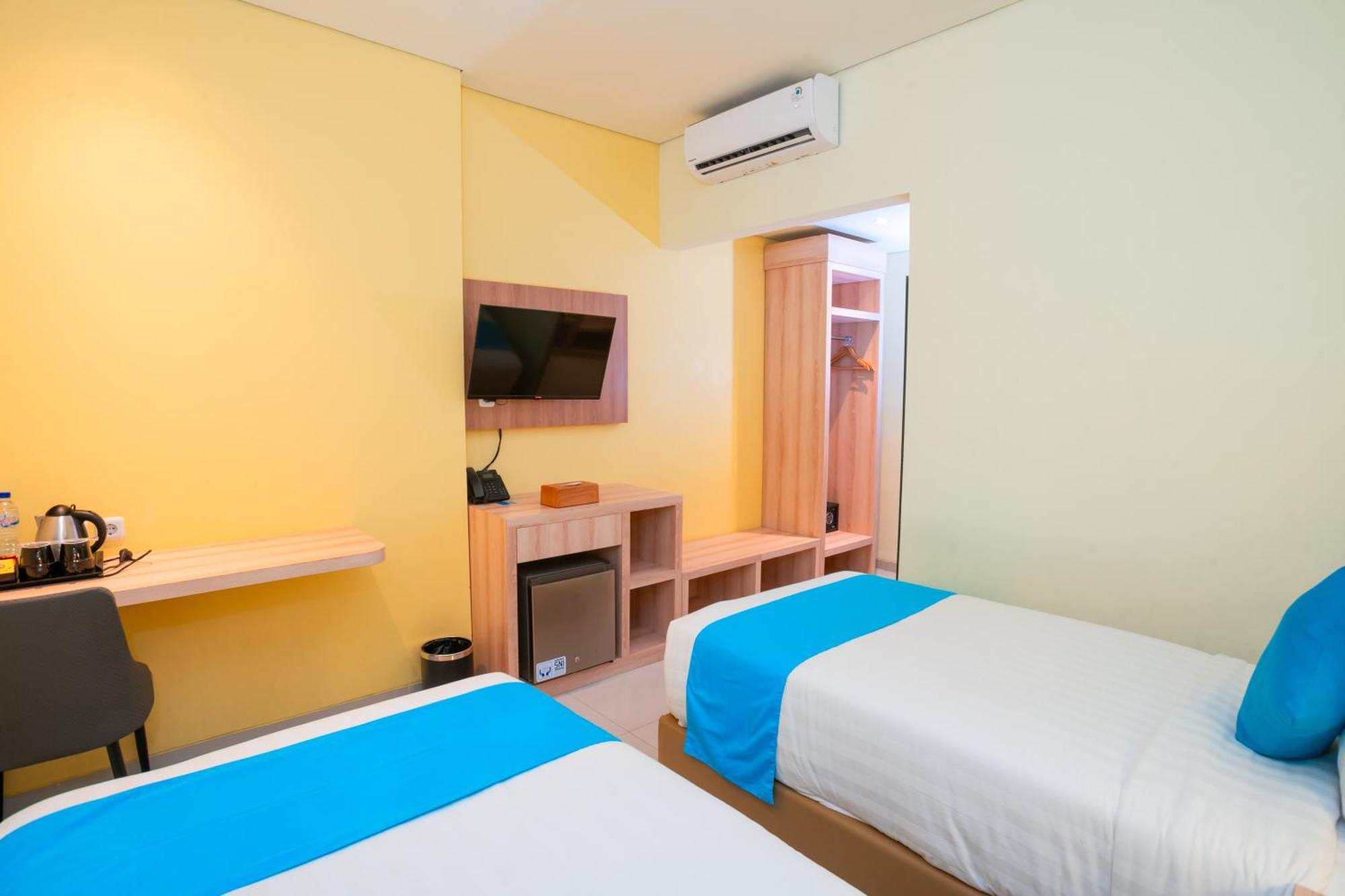 Zasgo Hotel ラブハン・バジョ エクステリア 写真