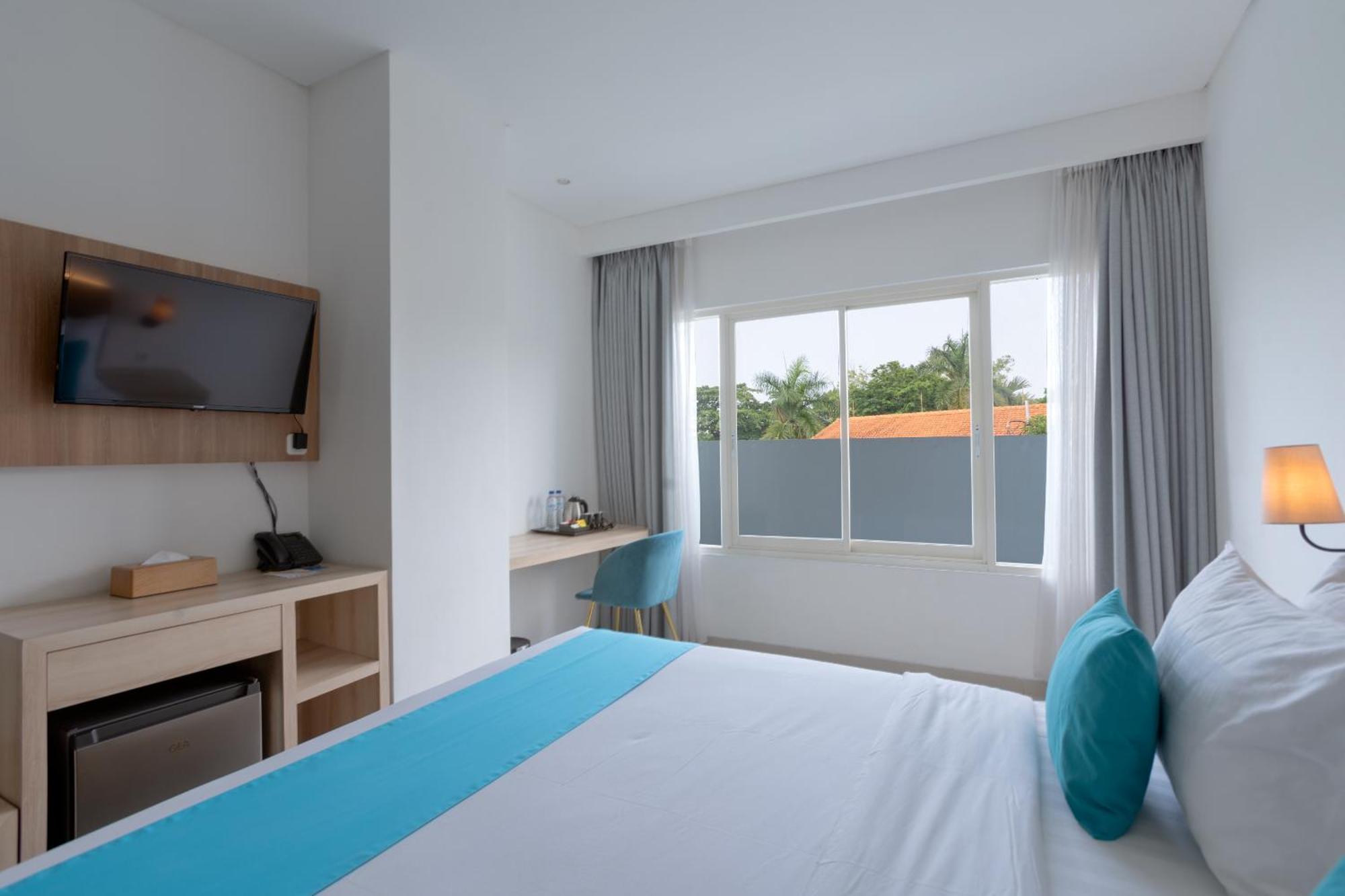 Zasgo Hotel ラブハン・バジョ エクステリア 写真