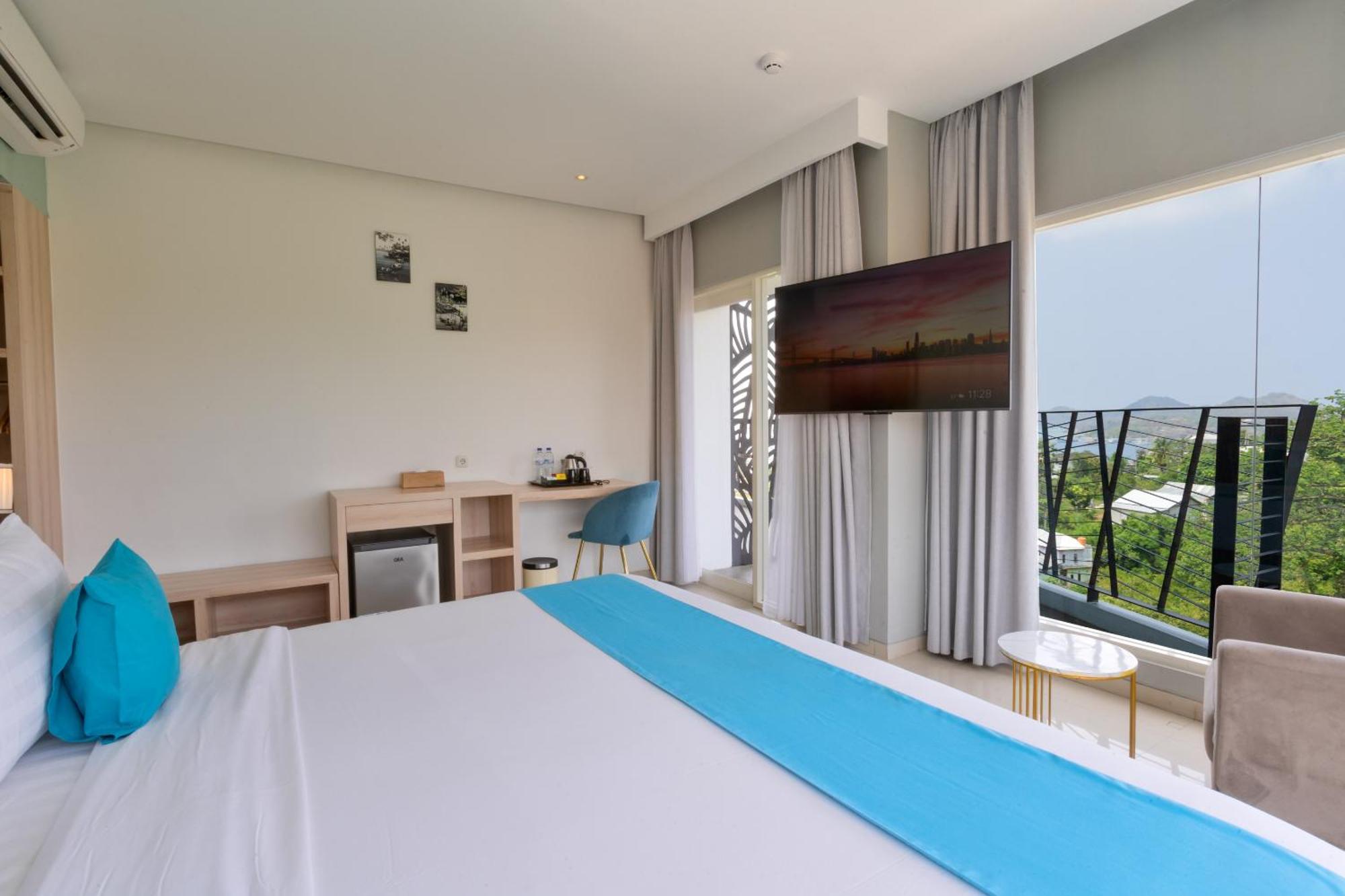 Zasgo Hotel ラブハン・バジョ エクステリア 写真
